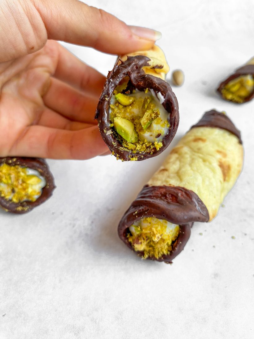Domácí cannoli s ricottou a pistácií