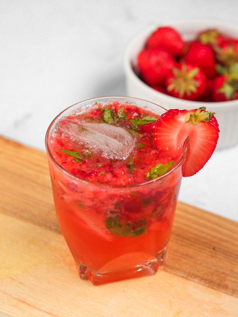 Virgin Strawberry Mojito