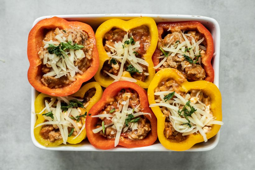 Gefüllte Paprika mit Hackfleisch im Backofen