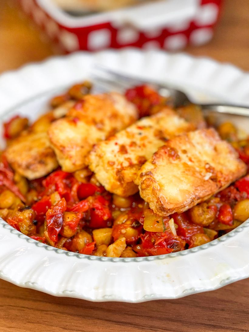 Salát z pečené zeleniny se sýrem halloumi