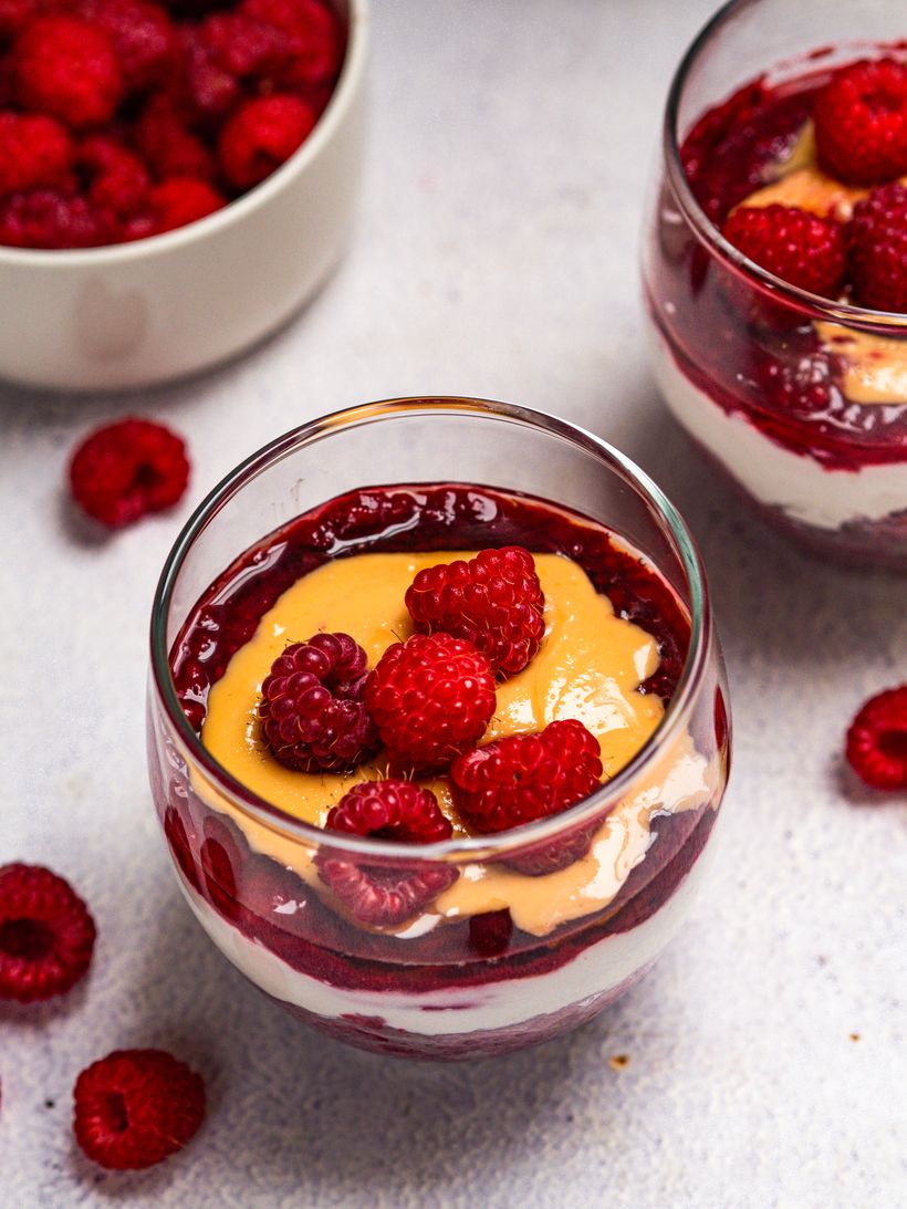 Peanut butter & jelly chia pudink