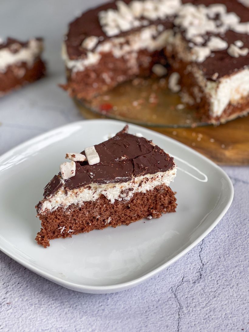 Jednoduchý kokosový dort s tvarohovým krémem