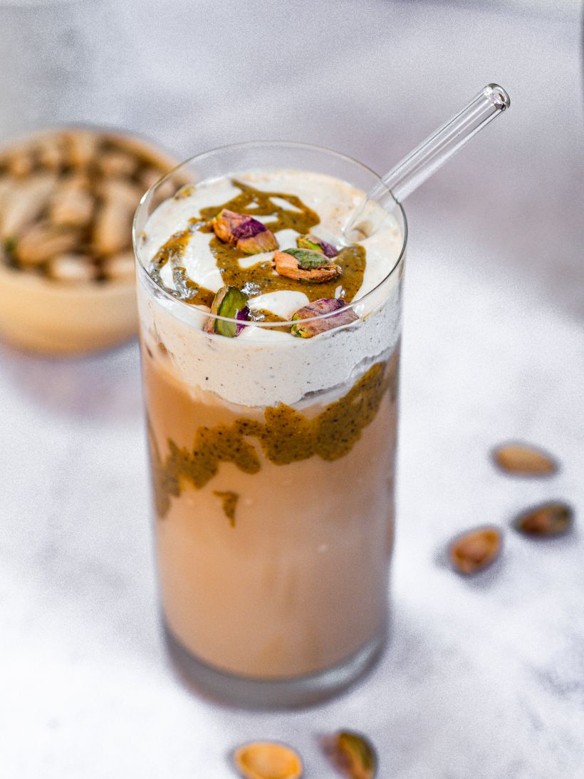 Pistáciové Iced Latte