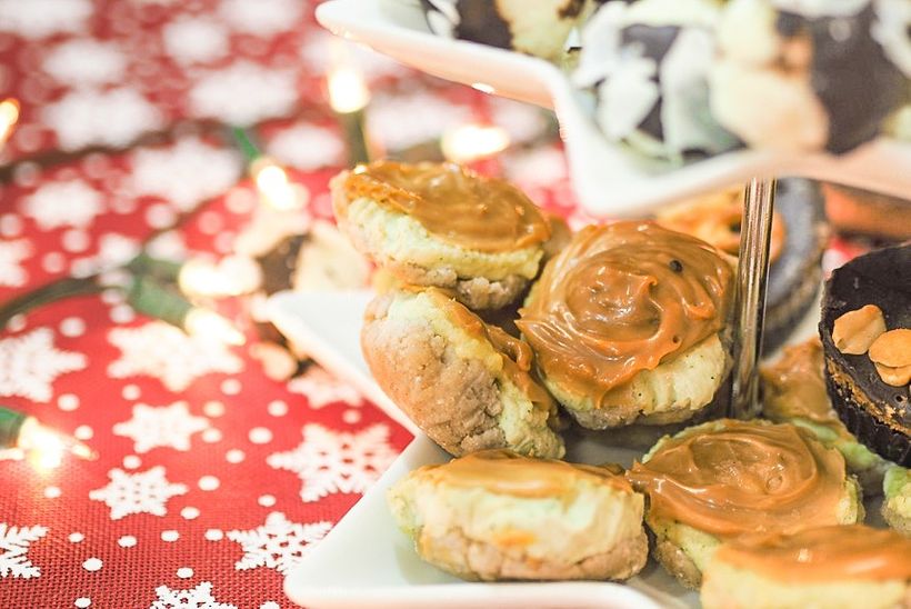 Nepečený mini cheesecake se slaným karamelem