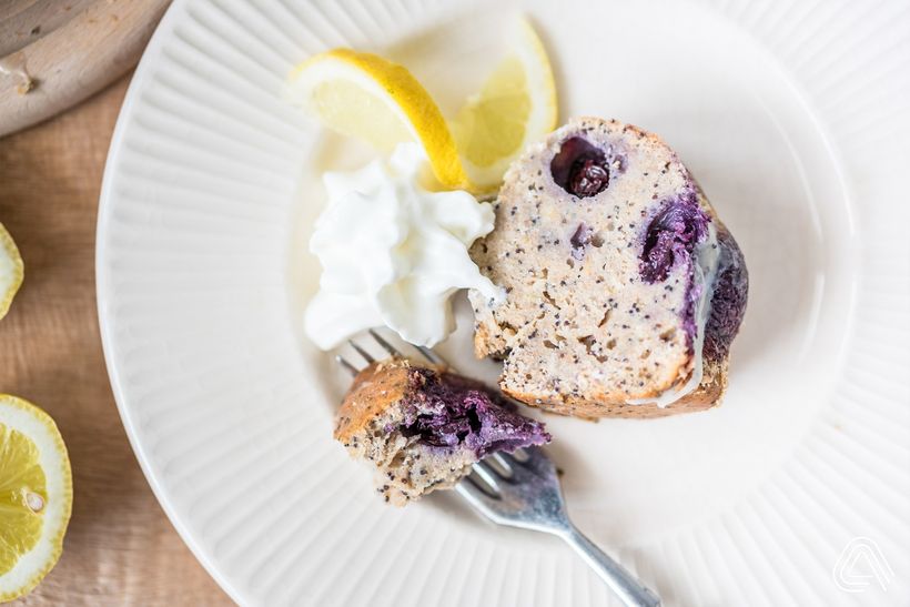 Citronovo-maková bábovka ze špaldové mouky