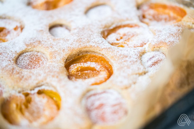 Meruňková bublanina s jogurtem