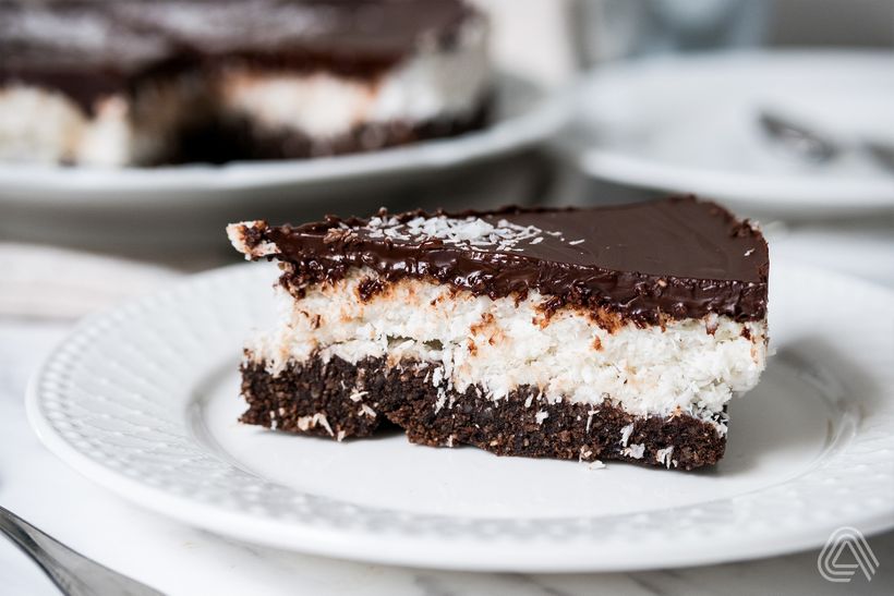 Čokoládovo-kokosová low carb Bounty torta