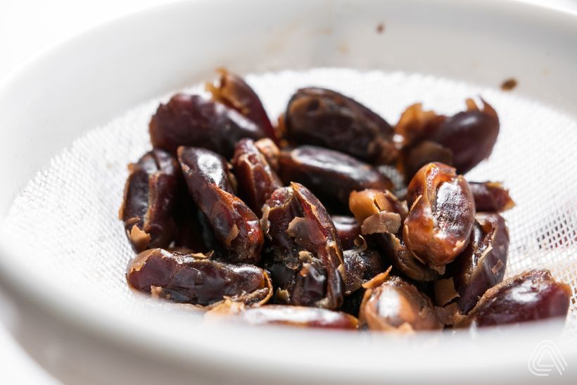 Nepečené orechové rezy