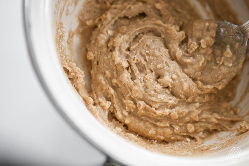 Zdrowy sernik makowy z polewą owocową