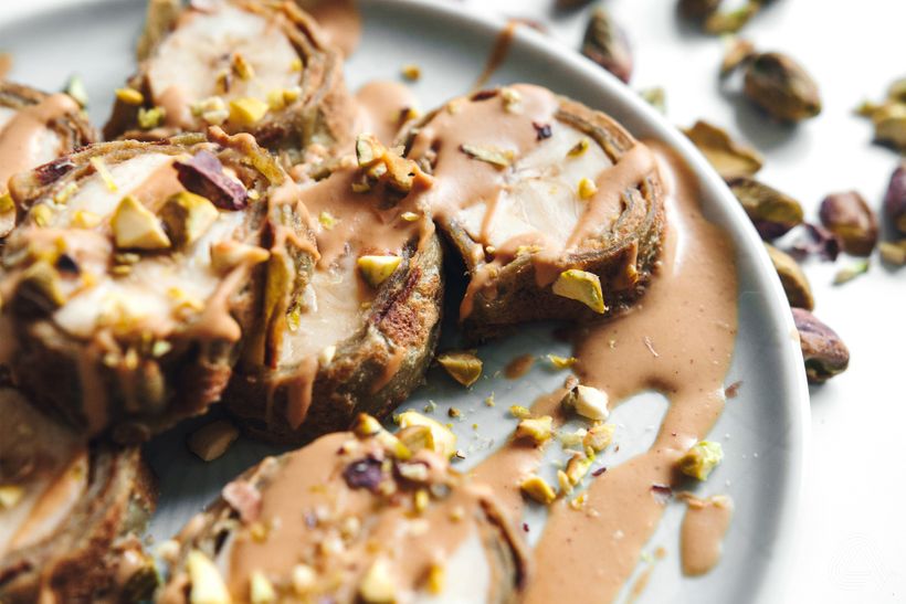 Palačinkové matcha rolky s banánem