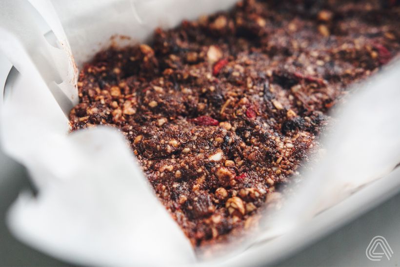 Domácí energy tyčinky pokaždé jinak! Chutnají božsky a zaženou hlad, kdykoliv se objeví