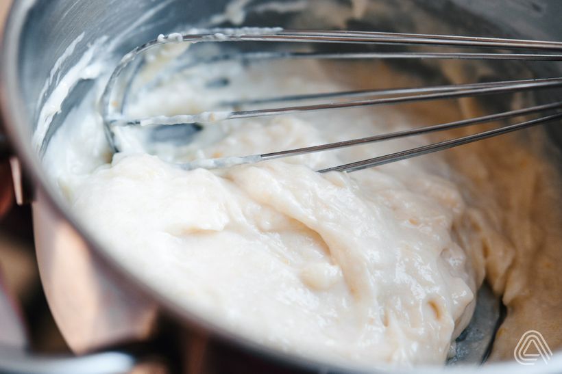 Mandlový dort s tvarohovým krémem