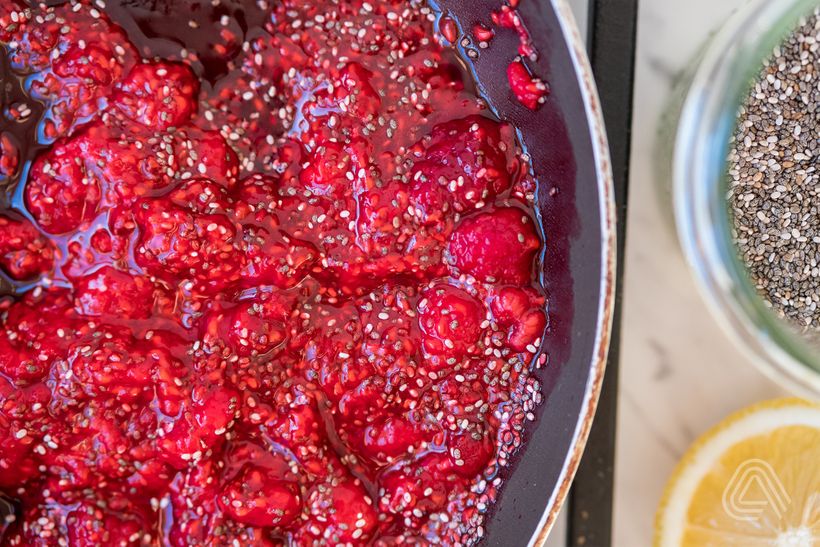 Malinový chia pudink s kokosovým mlékem