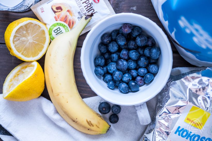Najrýchlejší proteínový mug cake à la banánový chlebíček