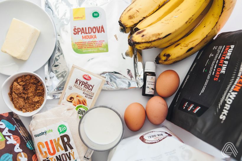 Banánový koláč na plech
