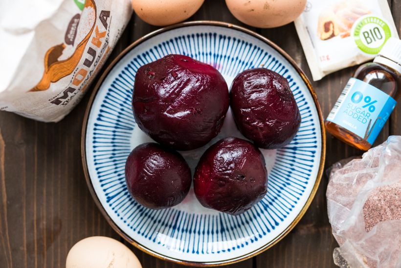 Dort Red Velvet z červené řepy