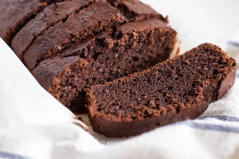 Čokoládový chlebíček s červenou řepou