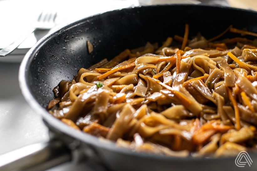 Pad thai s tofu