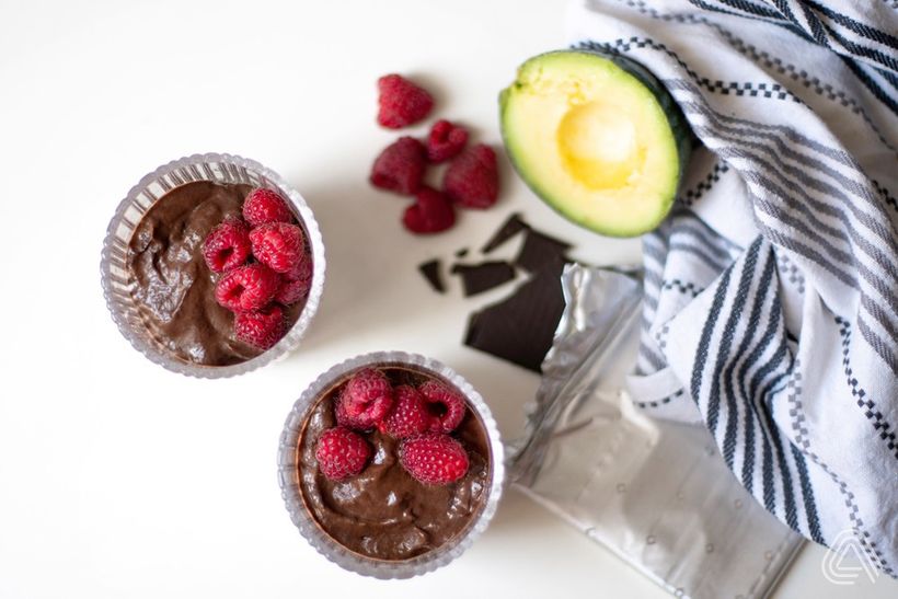 Avokádová čokoládová pěna