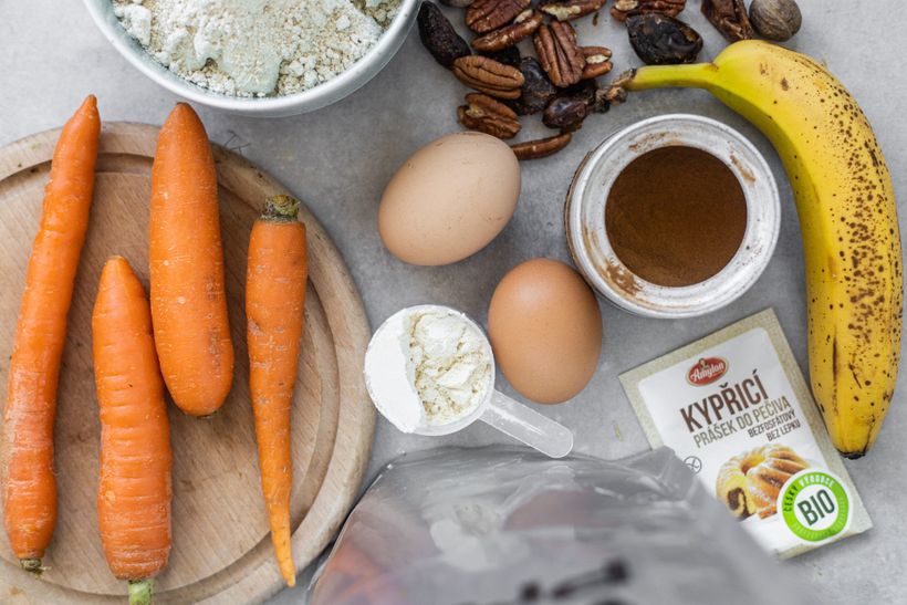 Nadýchané ořechovo-mrkvové muffiny s krémem