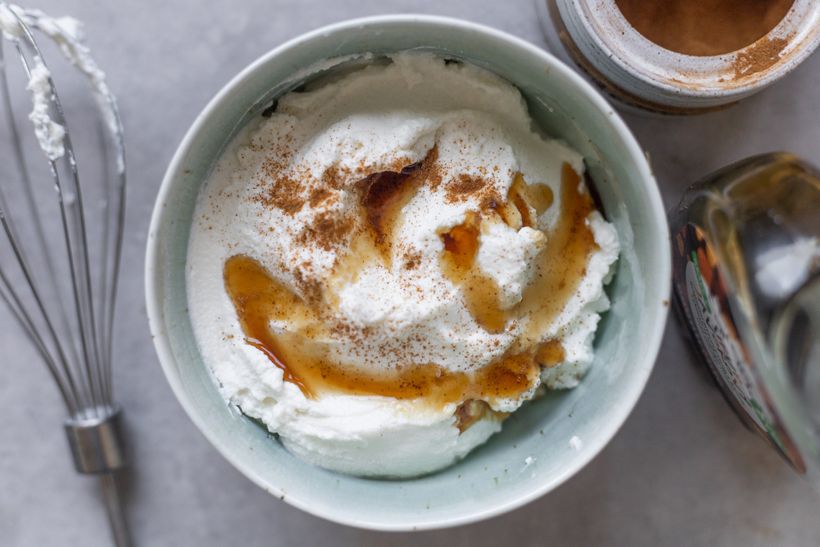 Nadýchané ořechovo-mrkvové muffiny s krémem