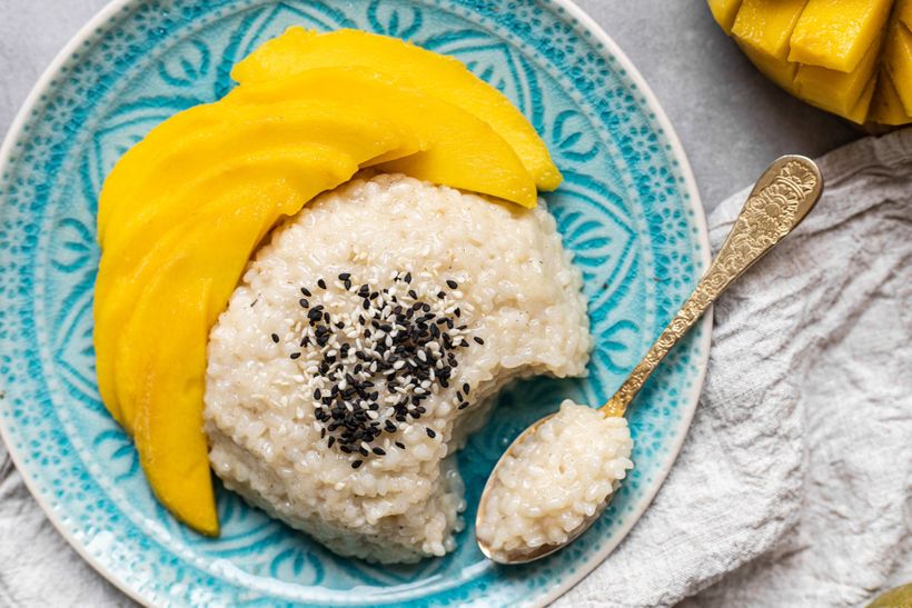 Mango sticky rice alebo kokosová ryža s mangom