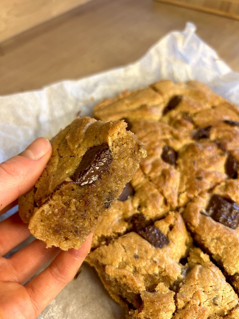 Peanut Butter Blondies