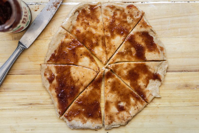 Zdravé croissanty s jahodovou marmeládou