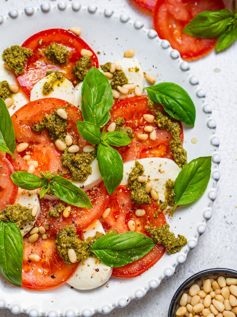 Caprese Pesto Salad