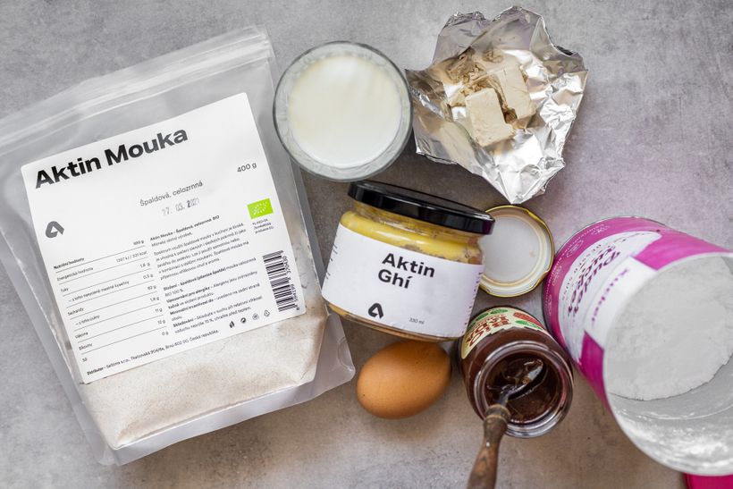 Zdravé croissanty s jahodovou marmeládou