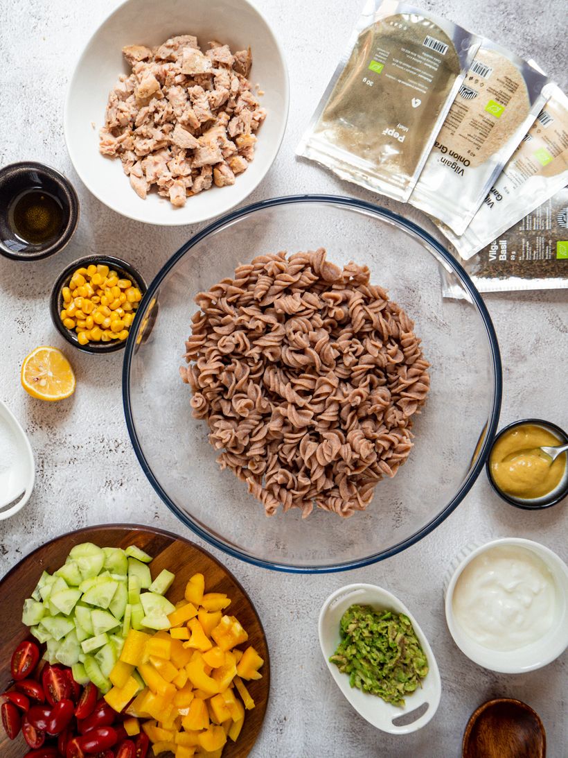 Nudelsalat mit Putenfleisch