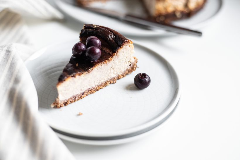 Zdravý borůvkový cheesecake s tvarohem a mascarpone