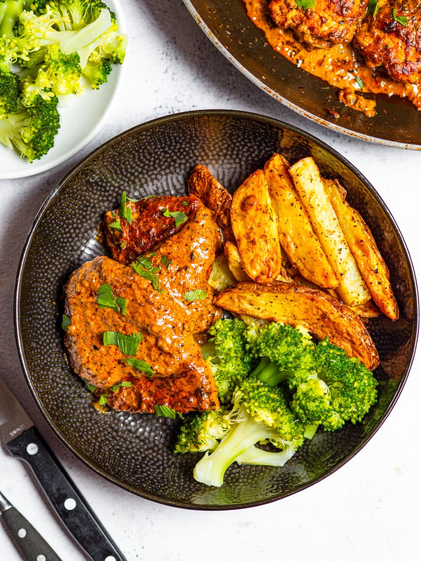 Kuřecí maso se smetanovou omáčkou