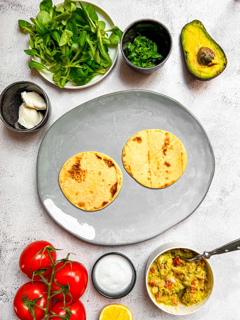 Slané snídaňové tacos s pošírovaným vejcem