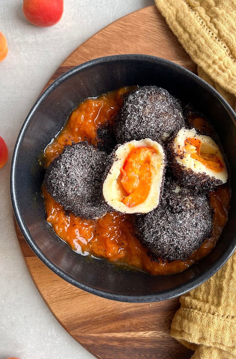 Tvarohové guľky s marhuľami a makom