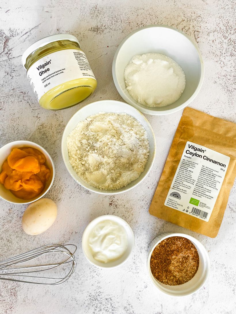 Domácí dýňové donuty se skořicí