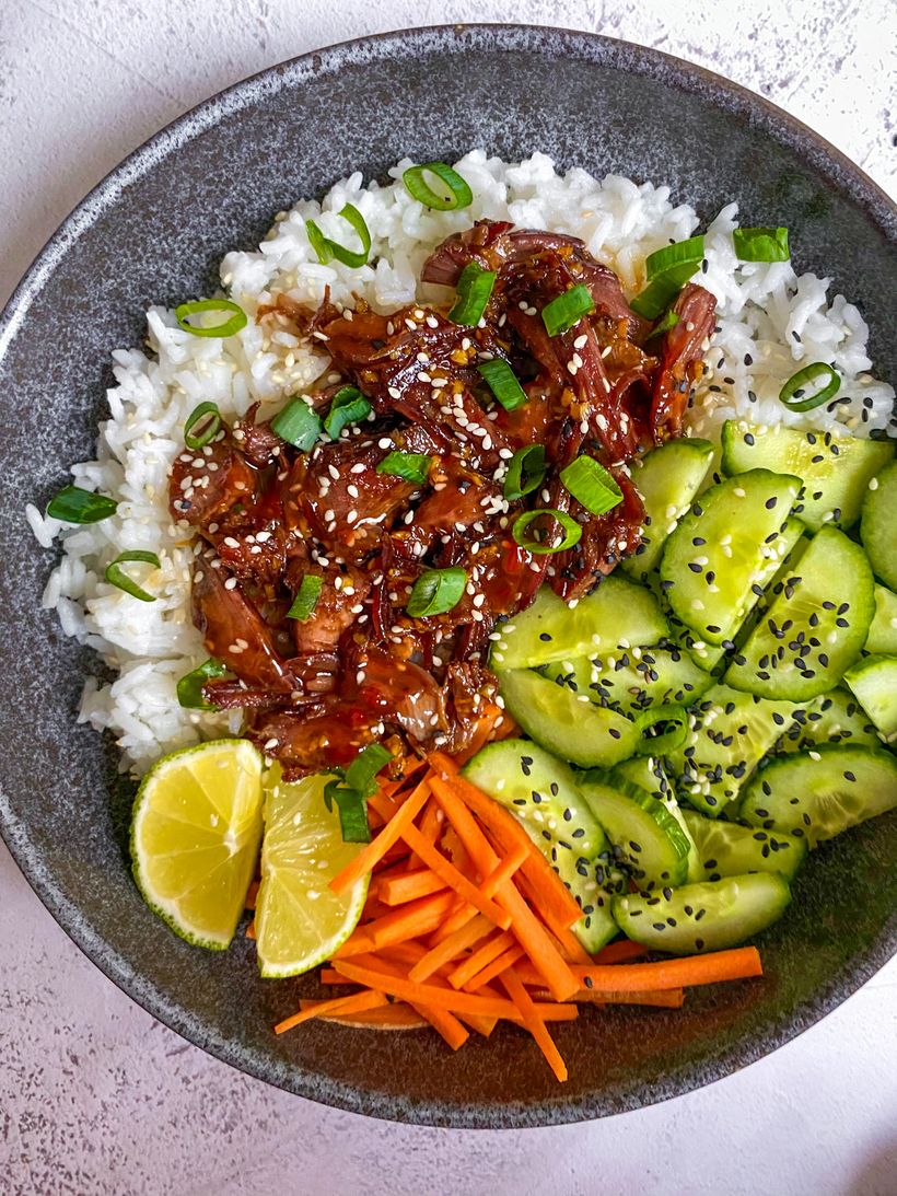 Poke Bowl cu rață