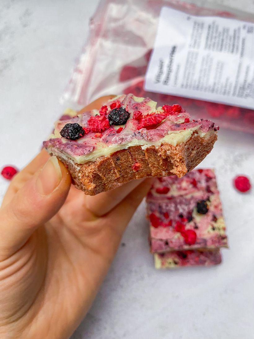 Proteínové tyčinky s bielou čokoládou