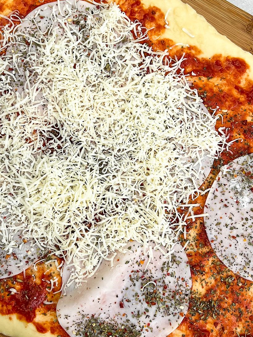 Pizza šneci z kynutého těsta