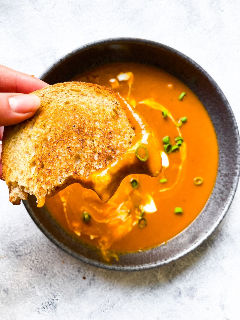 Hustá zeleninová polievka s kokosovým mliekom