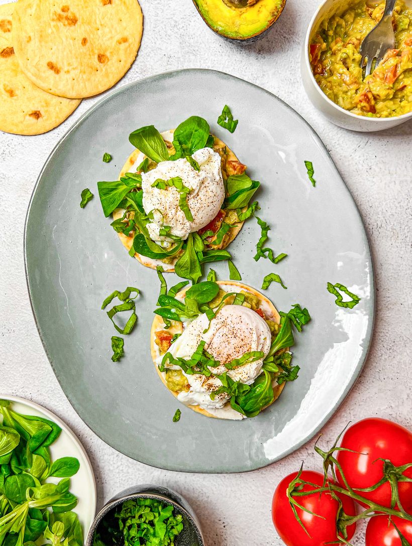 Slané snídaňové tacos s pošírovaným vejcem