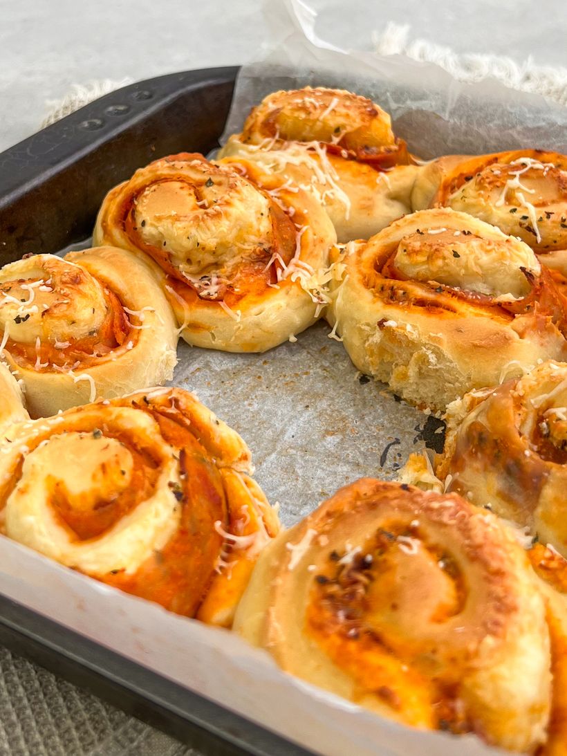 Pizza šneci z kynutého těsta