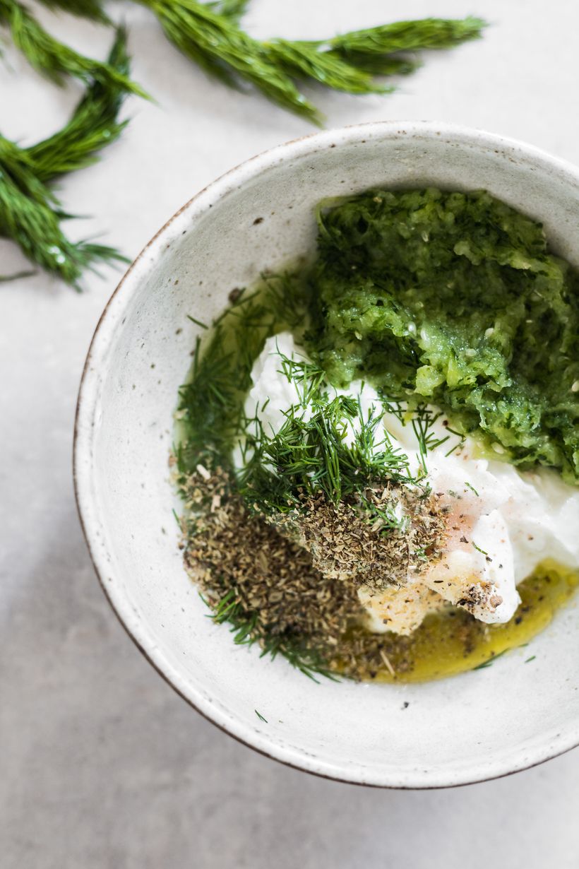 Domácí gyros v tortille s tzatziki