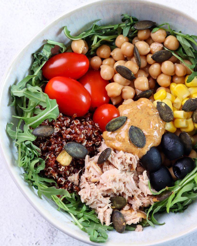 Tuňákový salát s quinoou