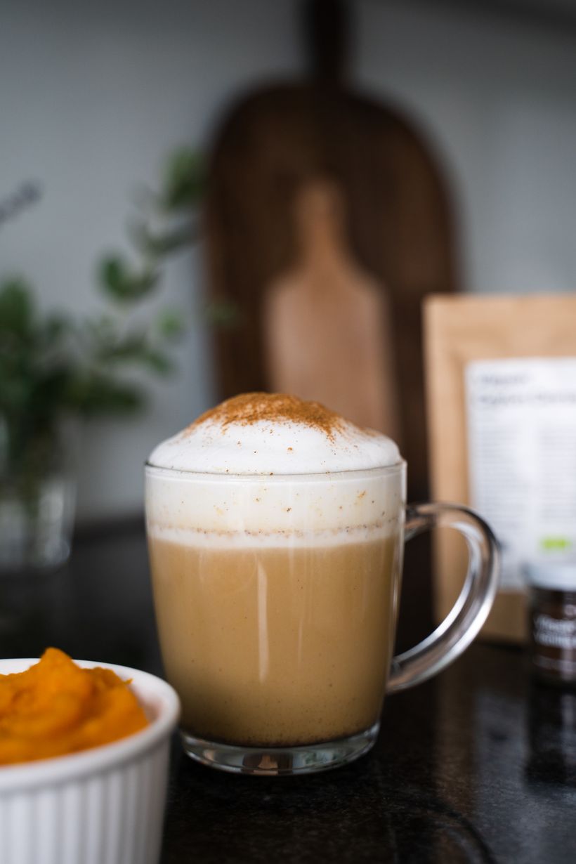 Domáce pumpkin spice latte