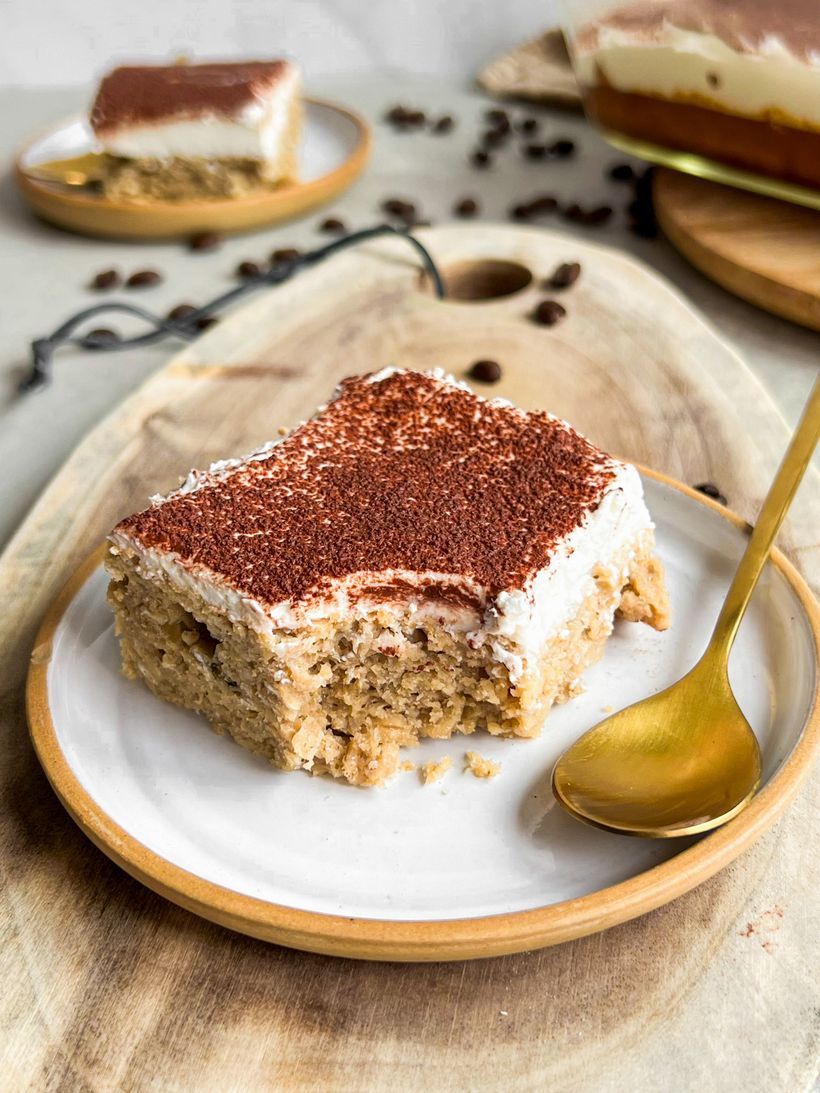 Szybkie owsiane tiramisu na blasze do pieczenia