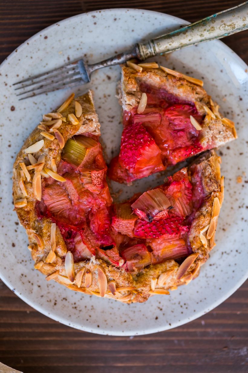 Galetka s jahodami a rebarborou