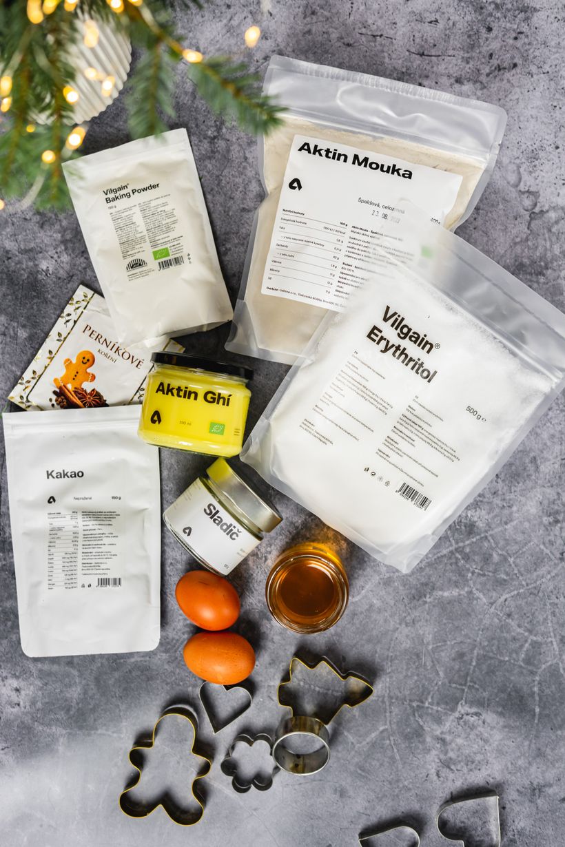 Okamžite mäkké vianočné medovníčky zo špaldovej múky