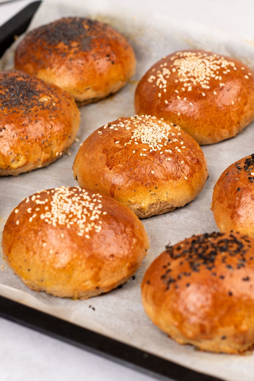 Domácí bulky na burger