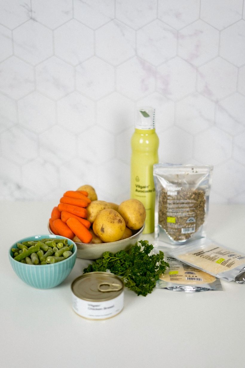 Salát z pečené zeleniny s kuřecím masem